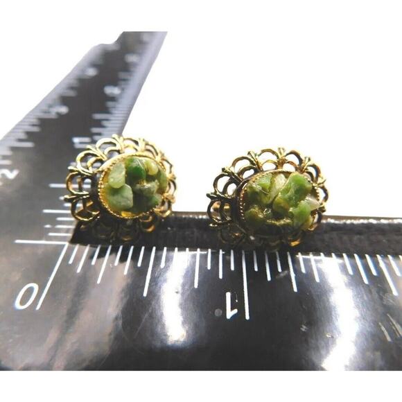 Vintage Clip On Agate Earrings Green Clustered Chips Filigree Gold Tone - Picture 8 of 11